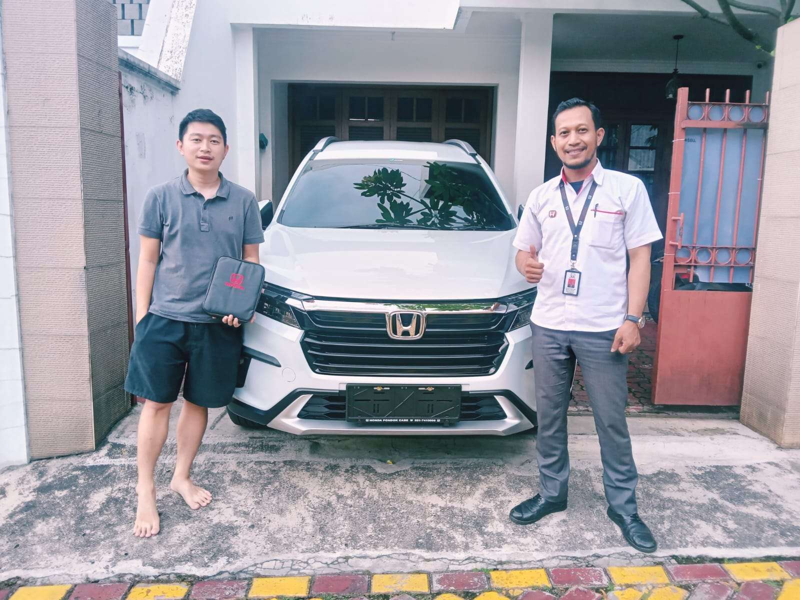 Jasa Pembuatan Website Sales Mobil 23