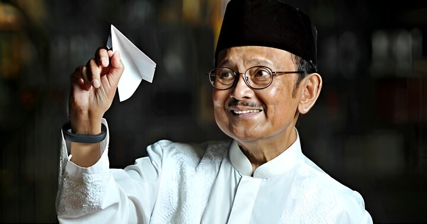 Biografi B.J. Habibie: Teknokrat, Inovator, Presiden 1